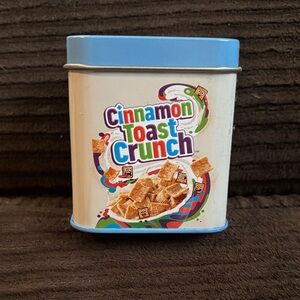 Cinnamon Toast Crunch candle Tin with Blue Lid 5oz
